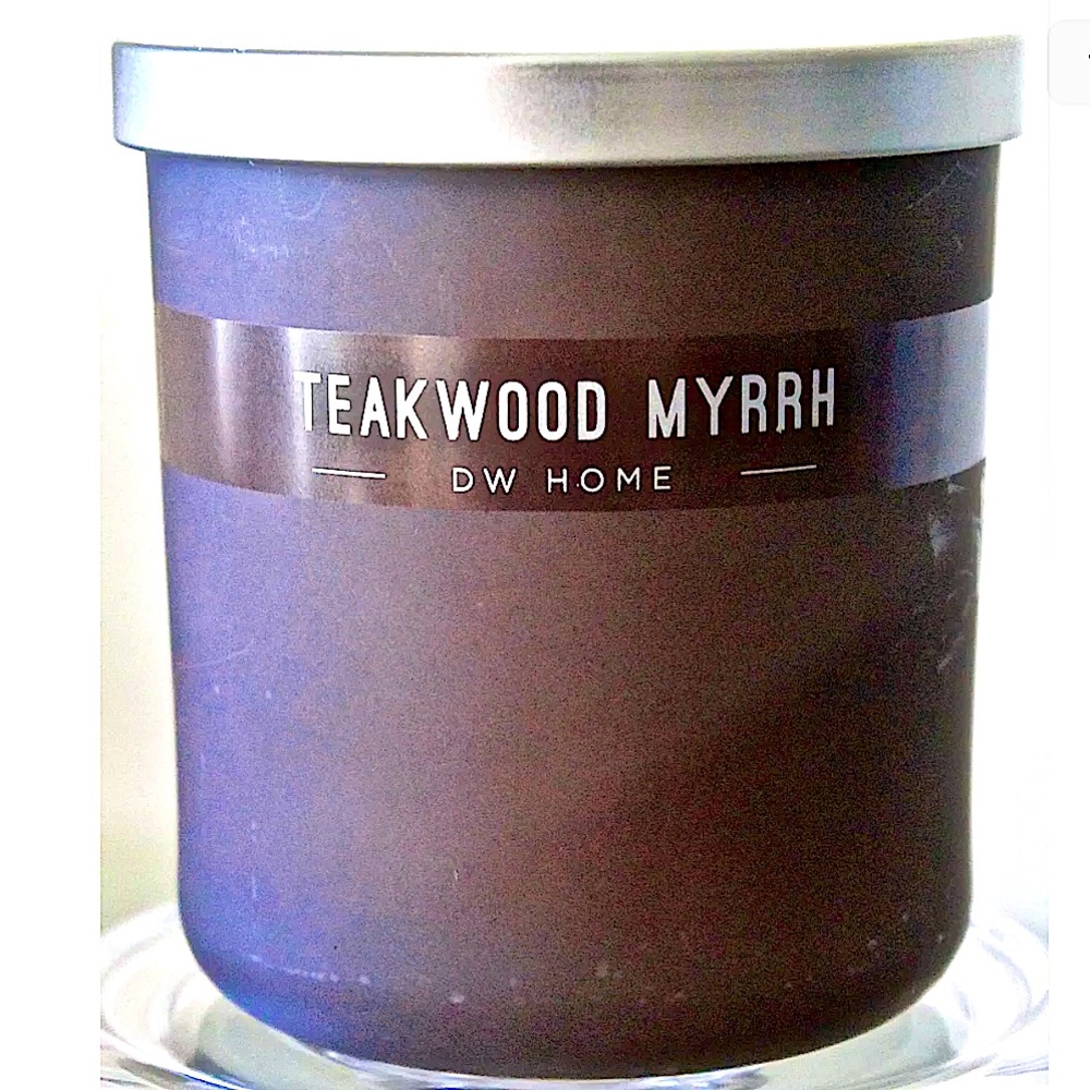 DW HOME CANDLE TEAKWOOD MYRRH RICHLY SCENTED NEW